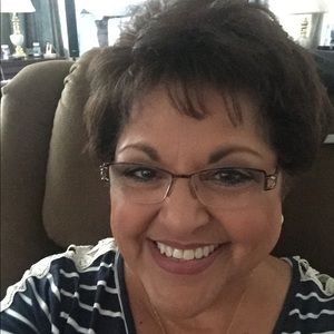 Meet your Posher, Sylvia